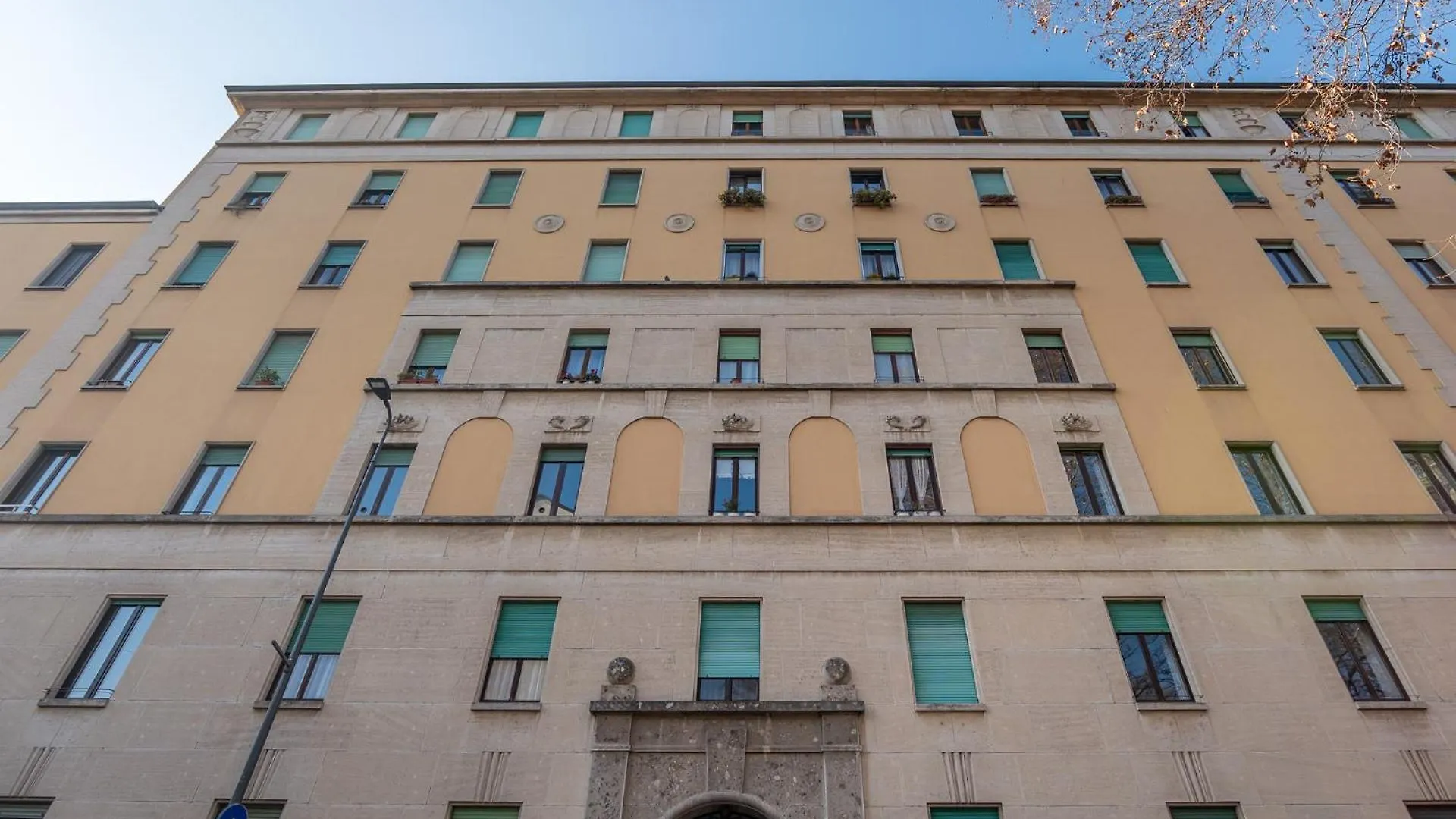 Apartment Modern Apt For 4 In Historical Building - Duomo View Milan