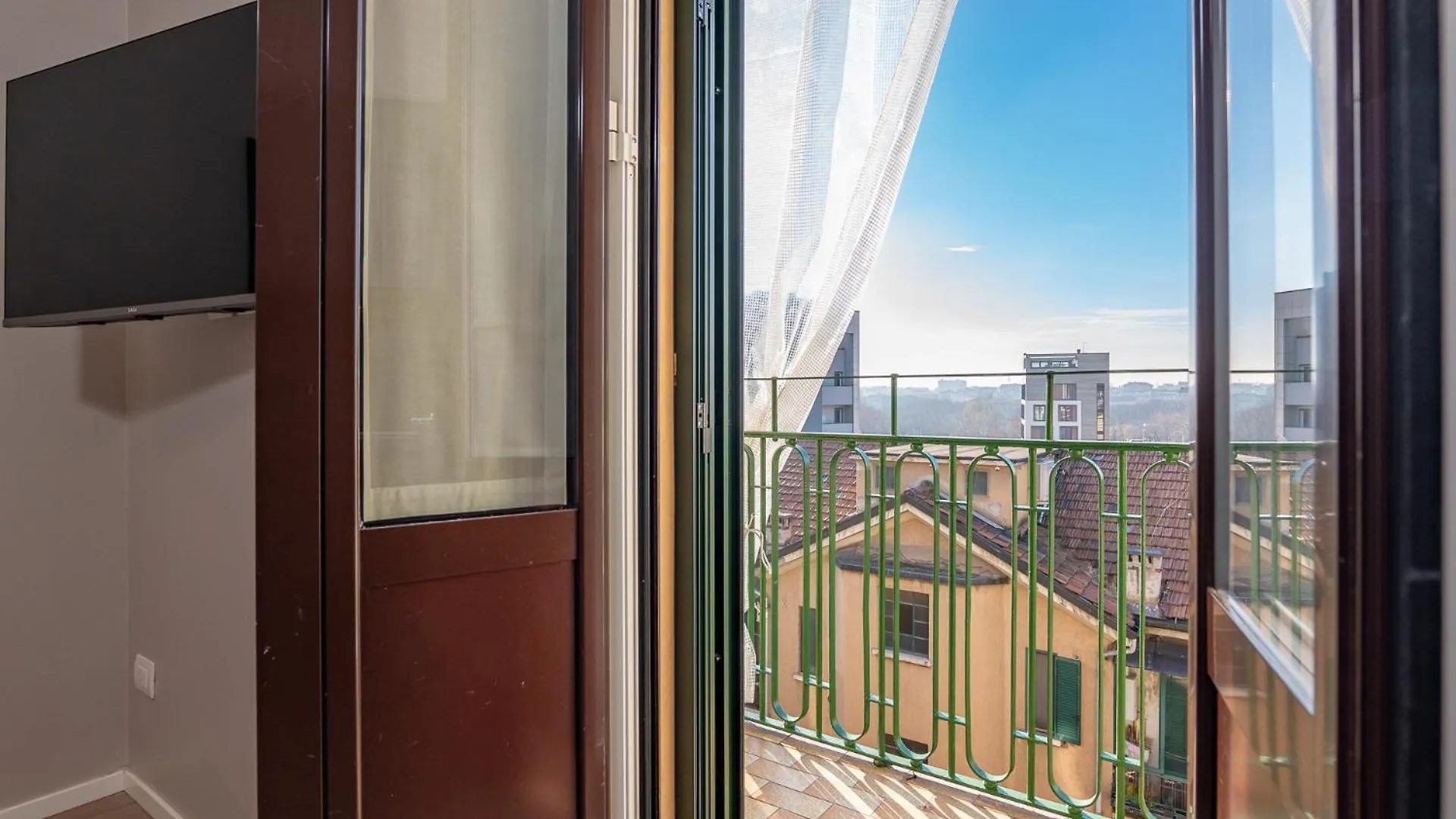 Apartment Modern Apt For 4 In Historical Building - Duomo View Milan