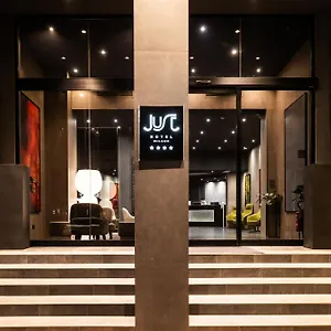 4* Hotell Just